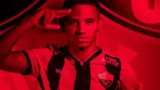 Erick retorna ao Esporte Clube Vitória