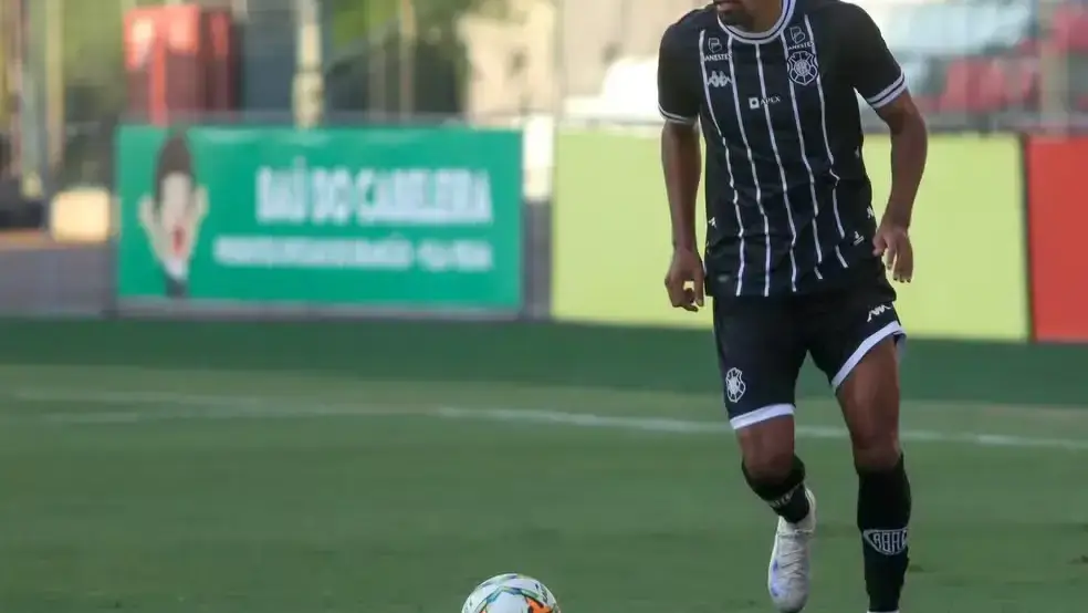 Matheus Costa, do Rio Branco-ES, entra na lista dos jogadores mais rápidos do mundo