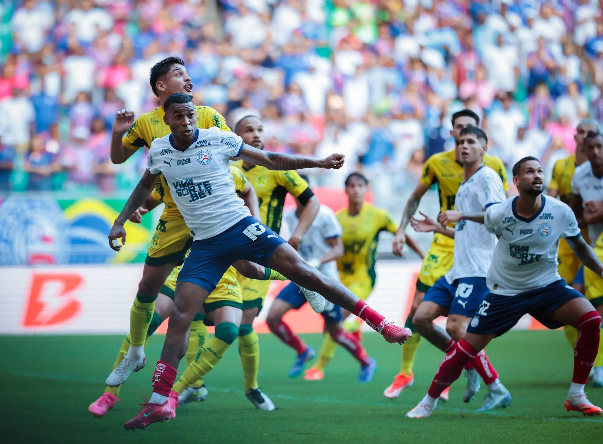 Bahia e Mirassol na Arena Fonte Nova no domingo 14 de abril de 2025 rodada 3 do Brasileirão Série A