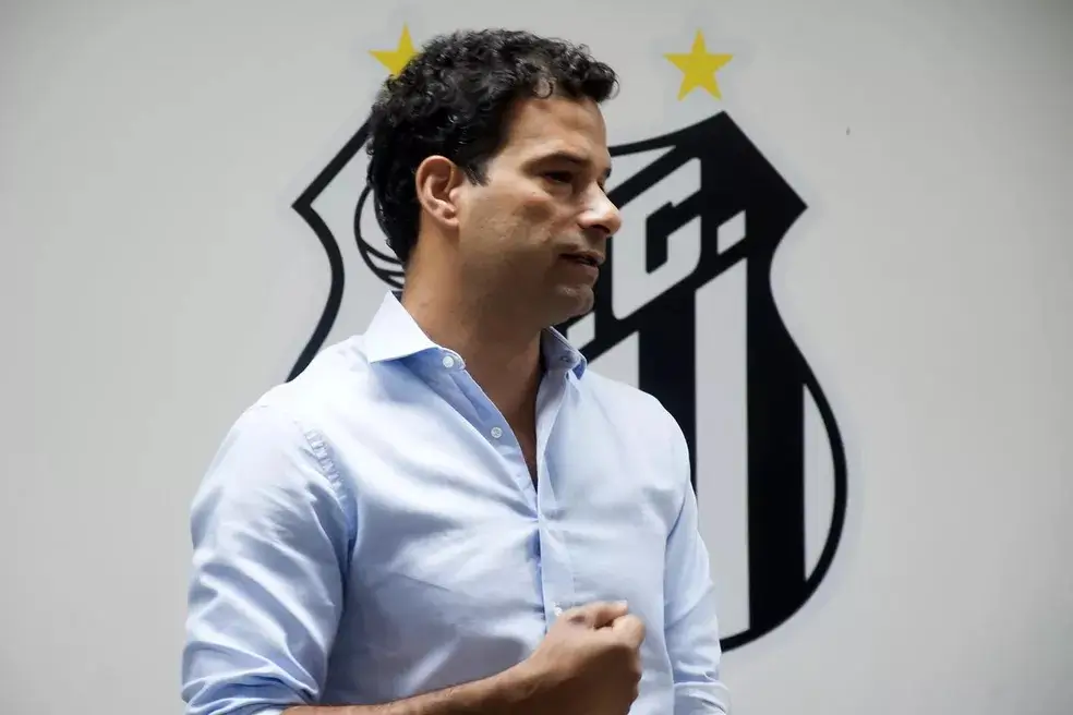 Gustavo Vieira diretor executivo de futebol do Vitória