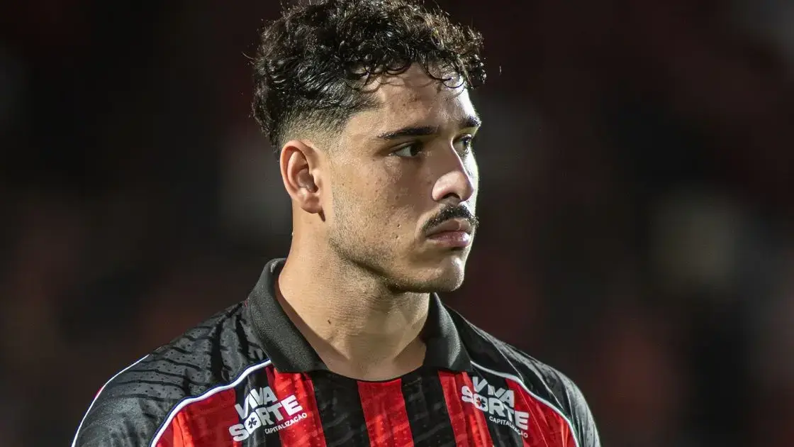 Lucas Halter capitão do Vitória