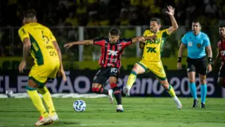Vitória segura Mirassol e arranca empate