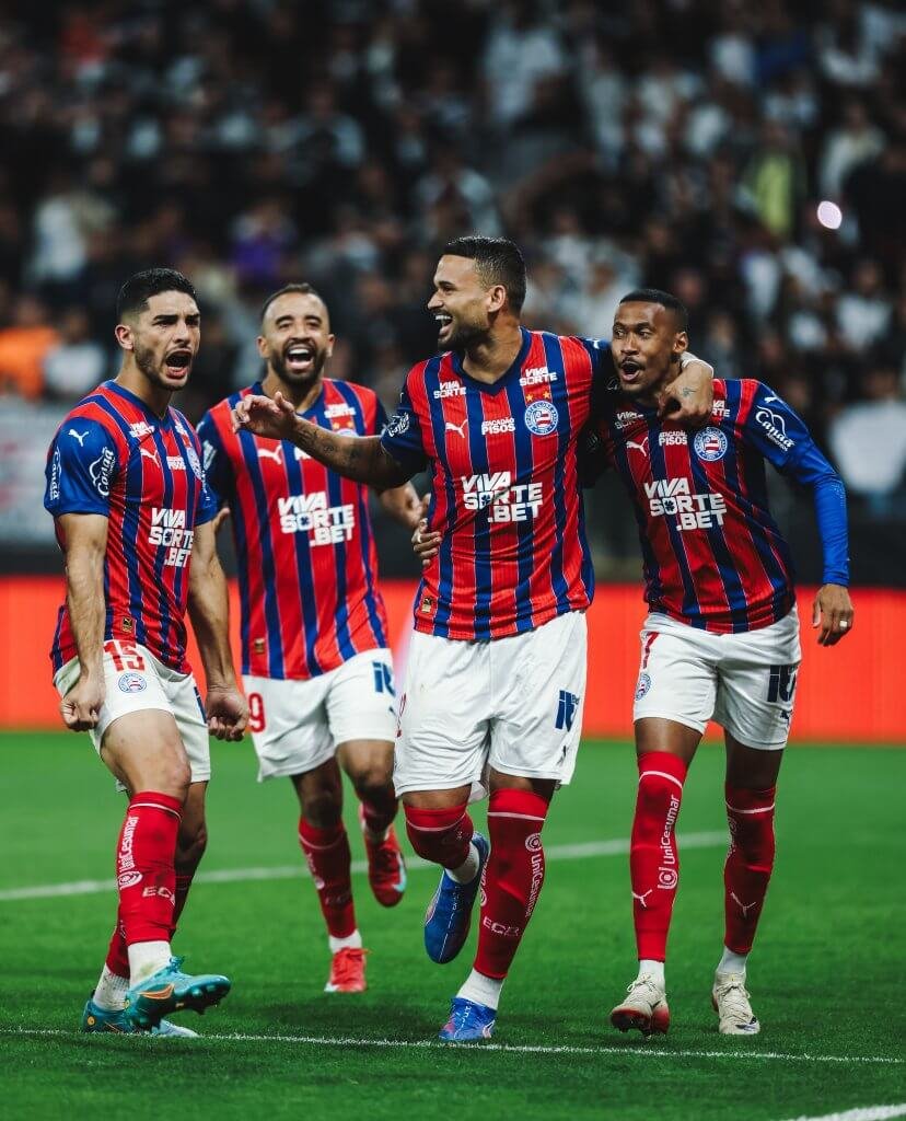Bahia vence o Corinthians
