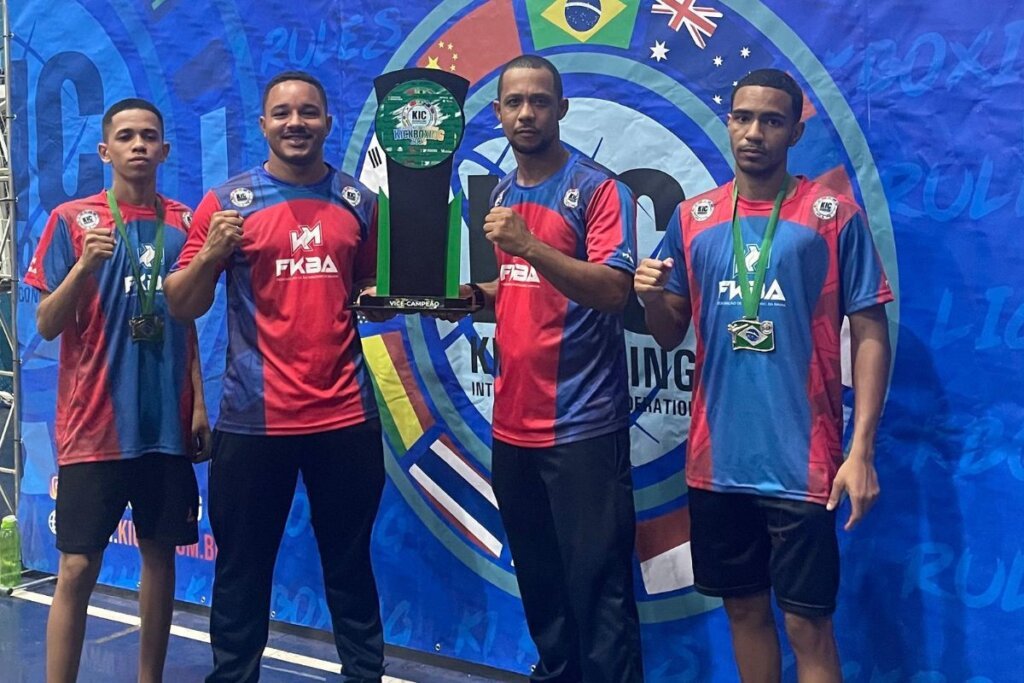 Arthur Gabriel Carlos Eduardo Erick Sodré e Rai Matos kickboxing