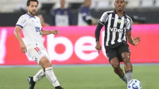 Cuiabano e Everton RIbeiro Botafogo x Bahia