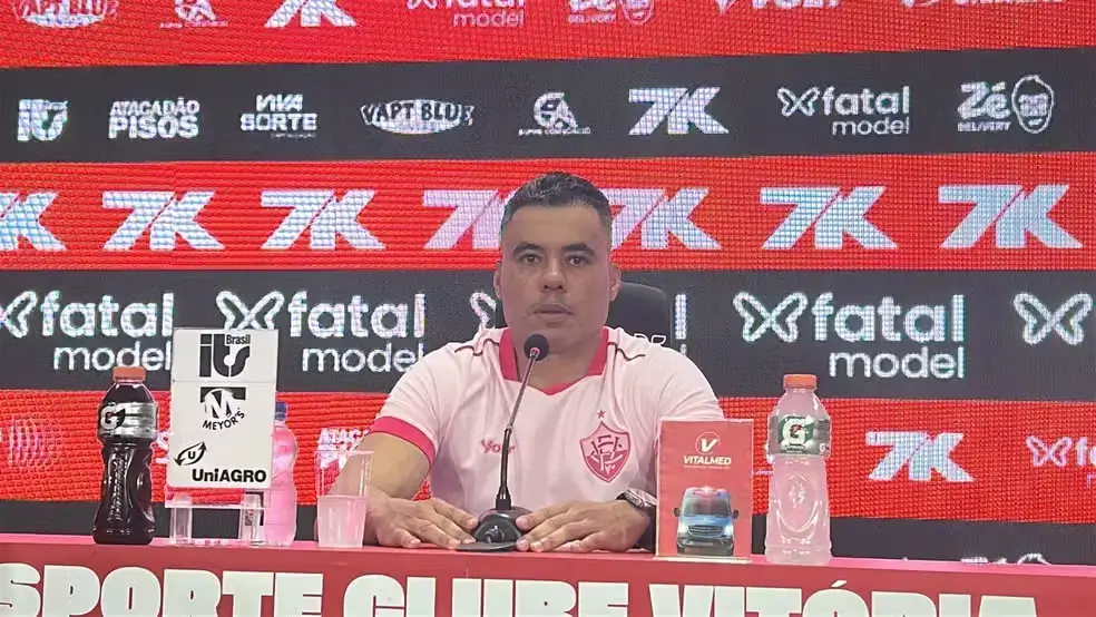 Jair Ventura entrevista coletiva em São Januário