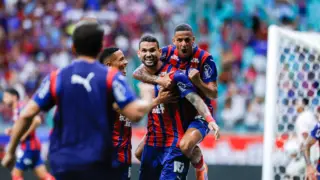 Willian José e Luciano Juba Bahia