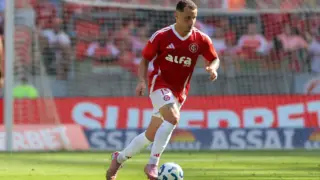 Bahia sinaliza oferta por Bruno Gomes, lateral do Internacional