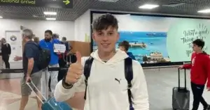 Atacante argentino Diego Tarzia desembarca em Salvador para assinar com o Vitória