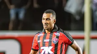 lucas braga vitória