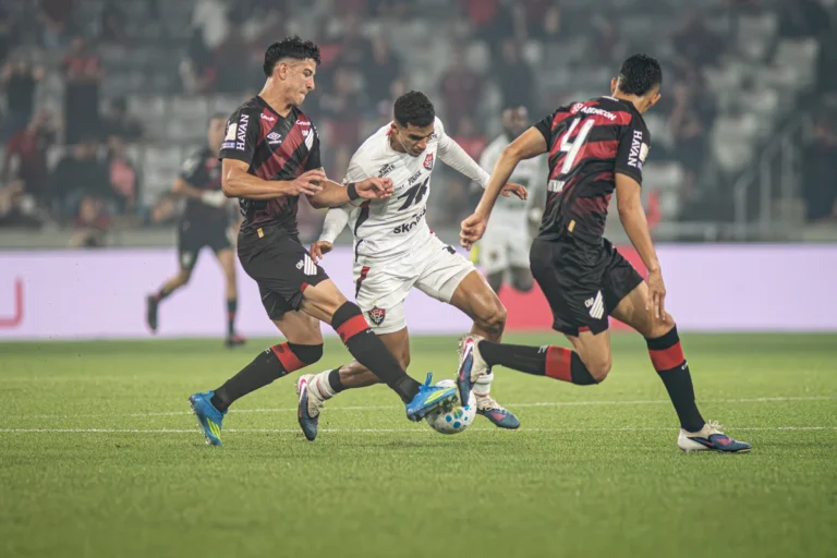 Athlético-PR x Vitória