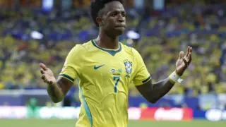 Vini Jr no jogo Escócia x Brasil na Copa do Mundo 2026