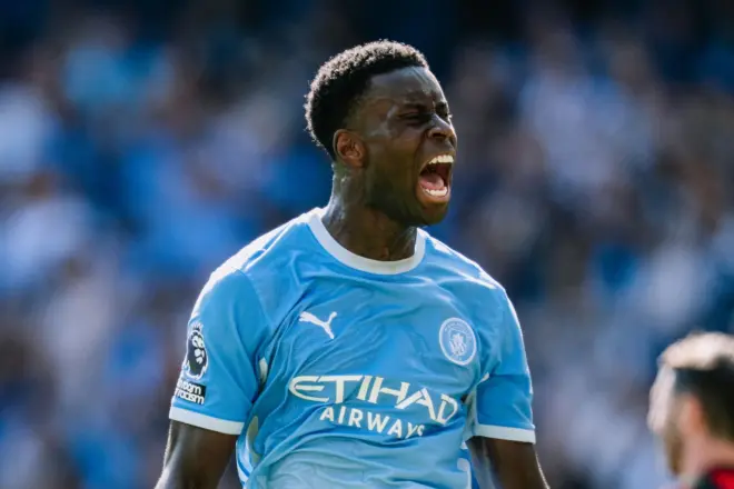 Manchester City x Bournemouth: Guehi vibra com gol no Etihad Stadium • Divulgação/Manchester City