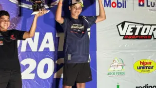 jovem piloto Felipe Maia