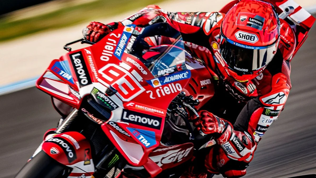 Marc Márquez comemora vitória na sprint da MotoGP em Phillip Island, Austrália
